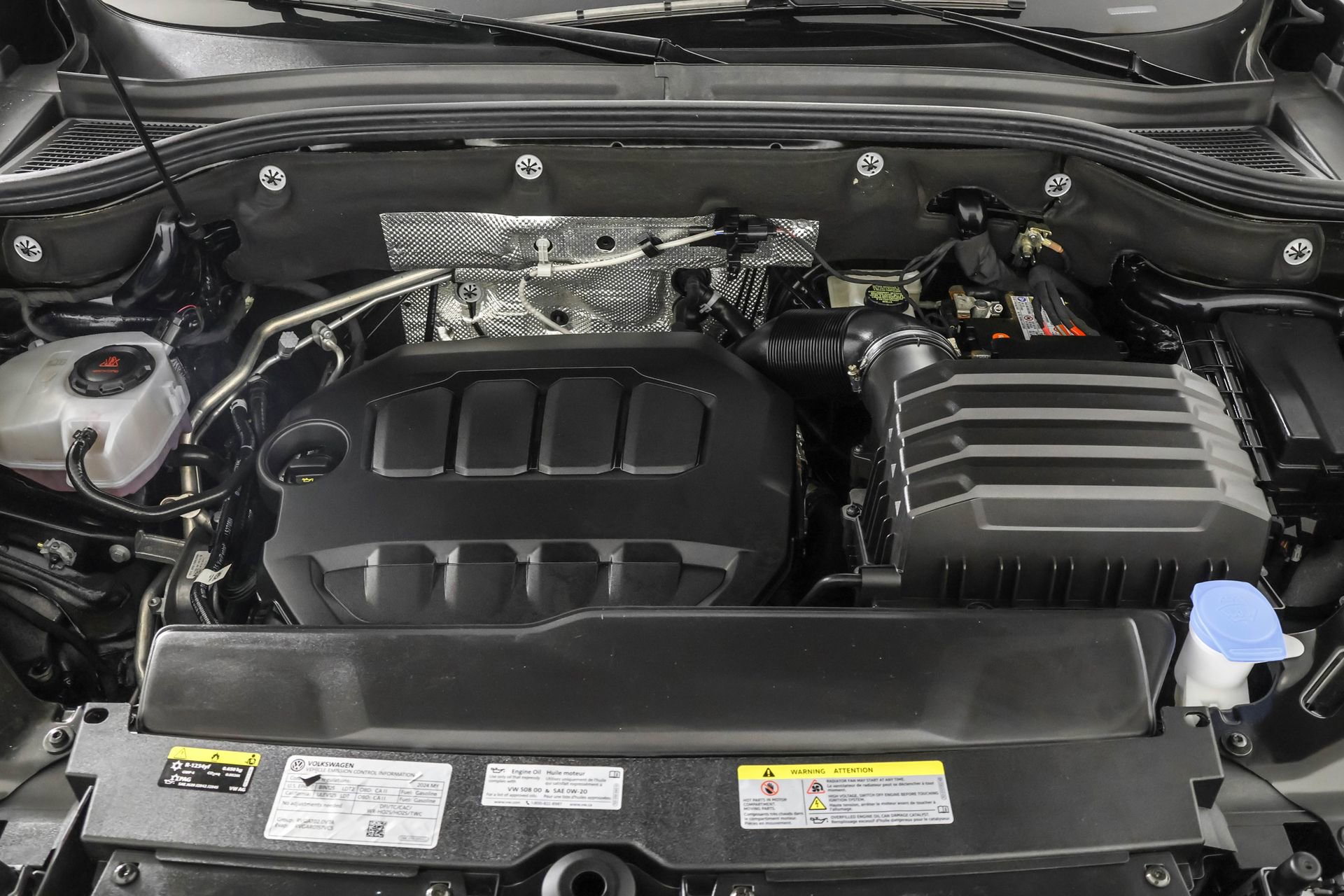 Used 2024 Volkswagen Atlas SEL Premium R-Line image 53