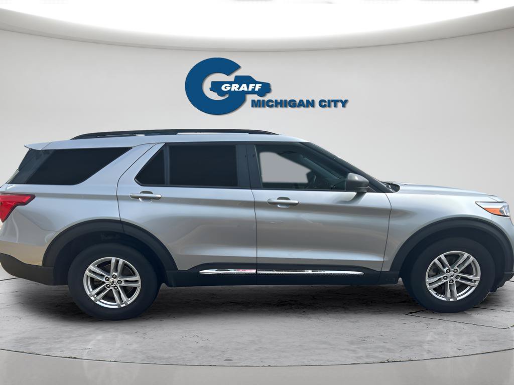 Used 2024 Ford Explorer XLT w/ Class IV Trailer Tow Package AWD/4WD image 6
