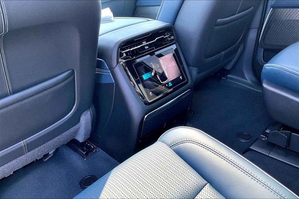 Certified 2025 Cadillac Escalade IQ Luxury 2 image 10