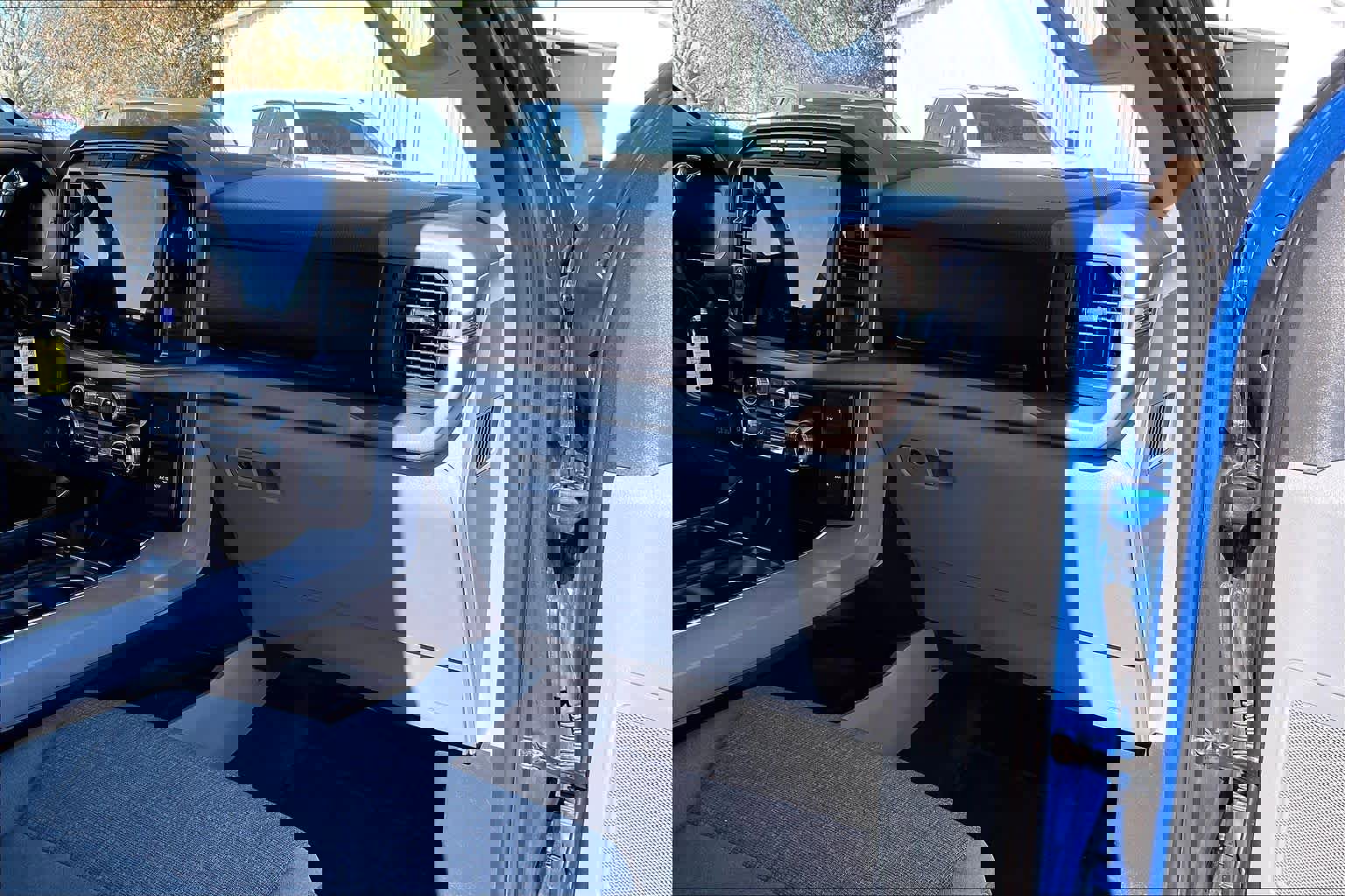 Used 2024 Ford F150 XLT w/ Mobile Office Package image 17