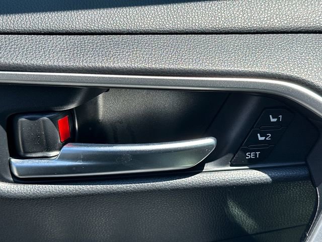 Used 2025 Toyota RAV4 XLE Premium w/ Weather Package AWD/4WD image 16