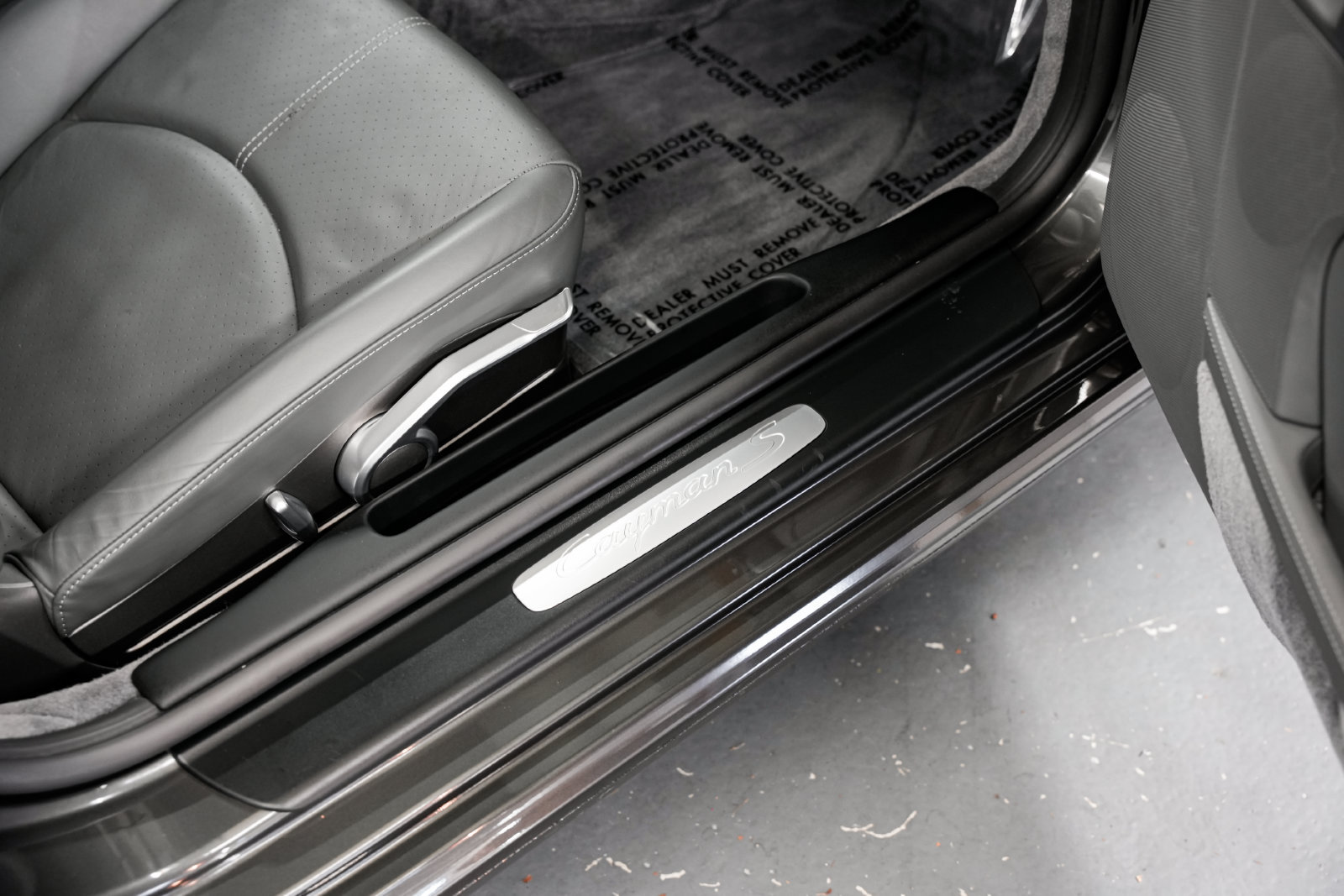 Used 2006 Porsche Cayman S RWD image 22