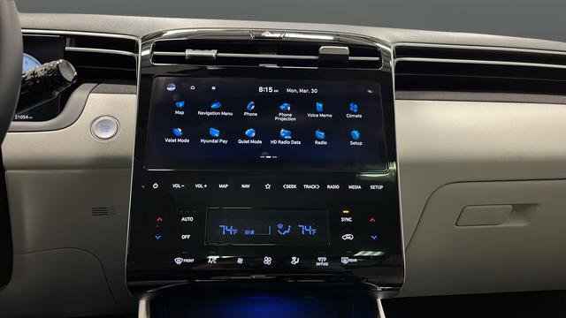 Used 2024 Hyundai Tucson Limited image 30