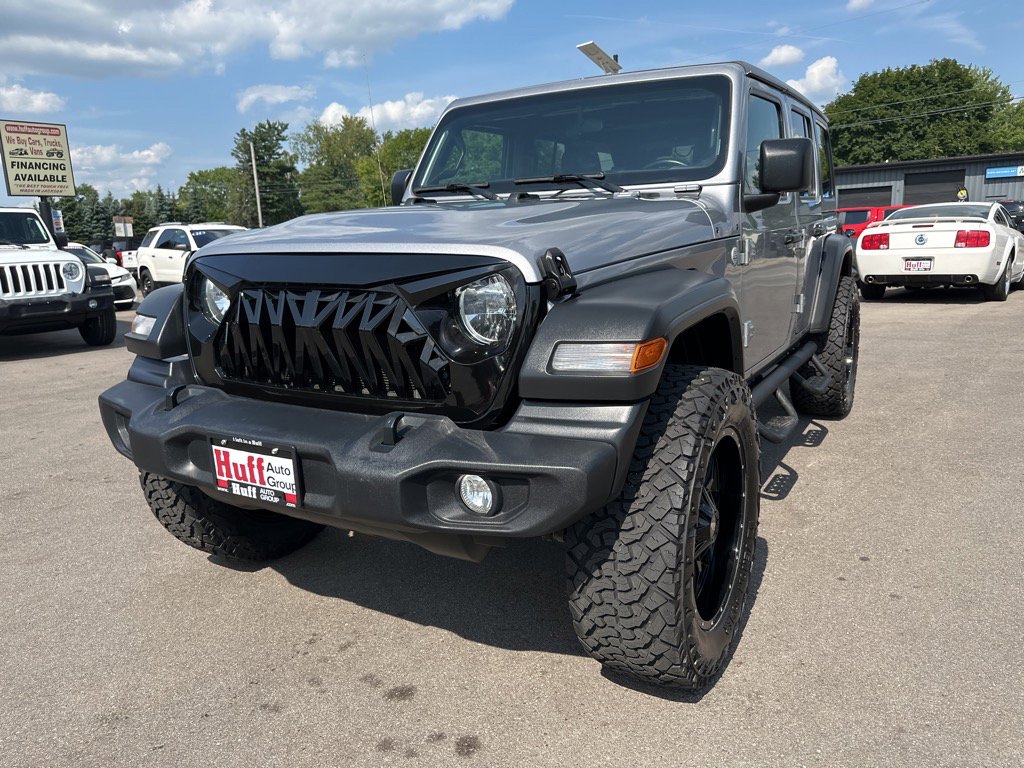 Used 2021 Jeep Wrangler Sport image 2