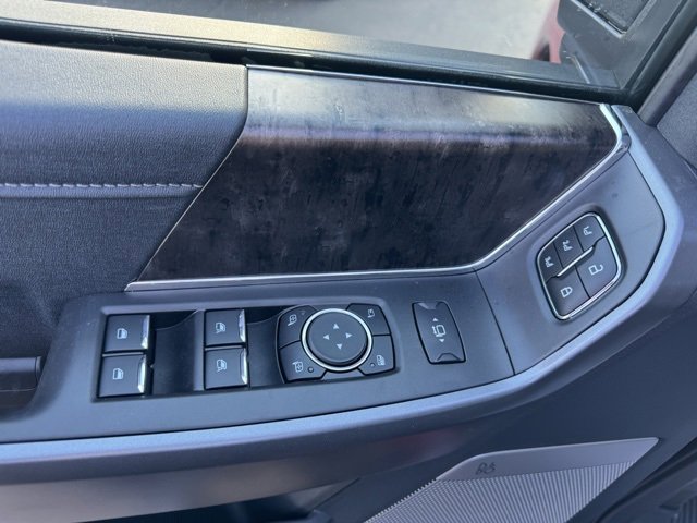 New 2025 Ford F250 Lariat w/ Lariat Ultimate Package image 17