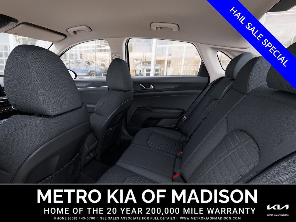 New 2026 Kia K5 LXS FWD image 18