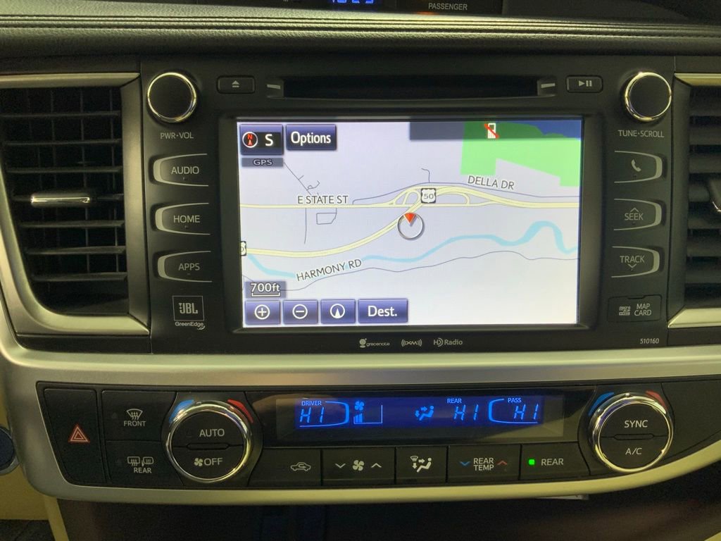 Used 2016 Toyota Highlander Limited Platinum image 4