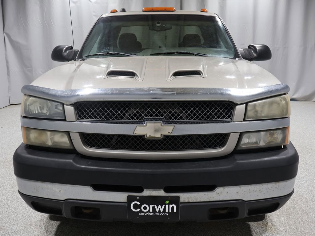 Used 2004 Chevrolet Silverado 3500 4x4 Extended Cab w/ Heavy-Duty Power Package image 8