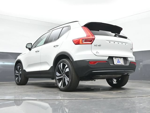 Used 2023 Volvo XC40 B5 Ultimate w/ Protection Package Premier AWD/4WD image 42