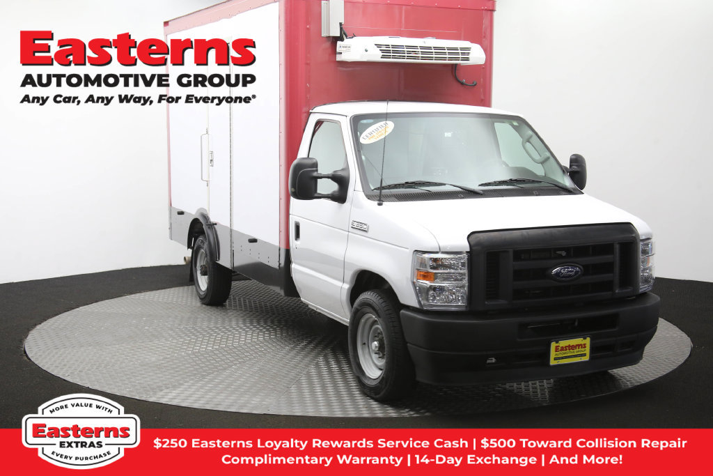 Used 2023 Ford E-350 and Econoline 350 Super Duty w/ Power Windows & Locks Group RWD image 50