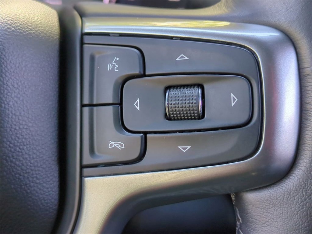 Used 2022 Chevrolet Silverado 1500 RST image 16