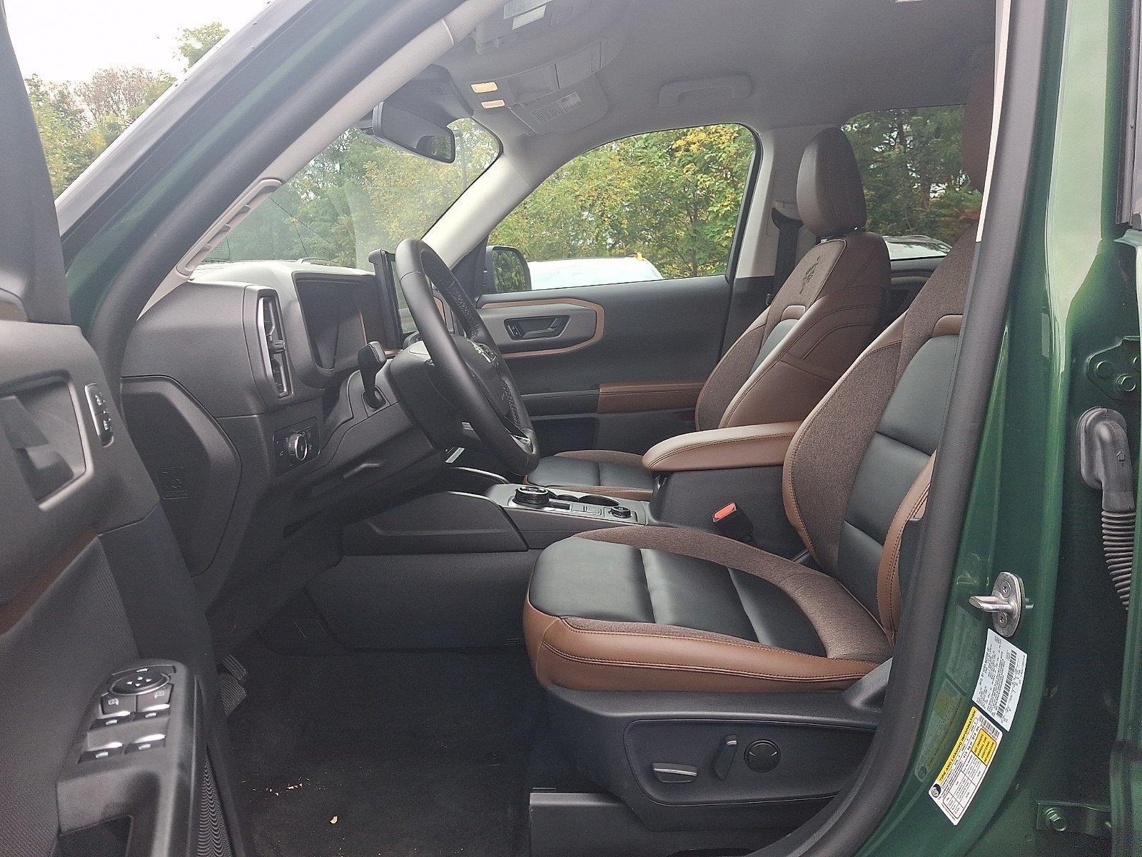 Used 2025 Ford Bronco Sport Outer Banks w/ Outer Banks Tech Package+ AWD/4WD image 13