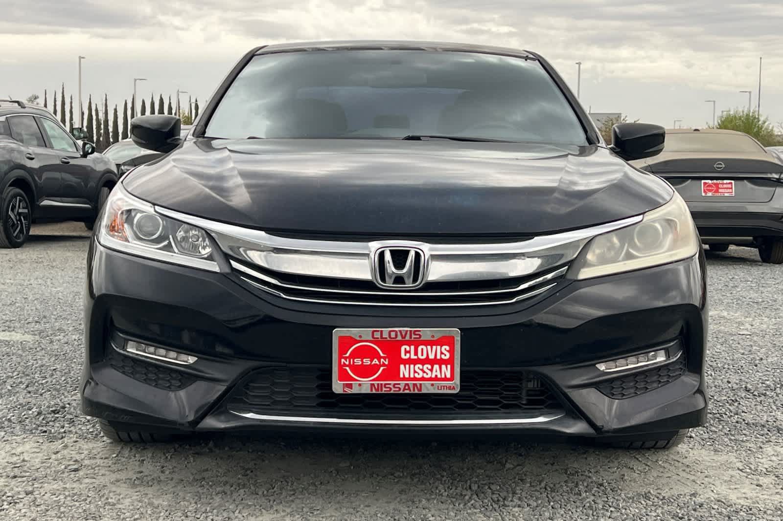Used 2016 Honda Accord Sport image 10
