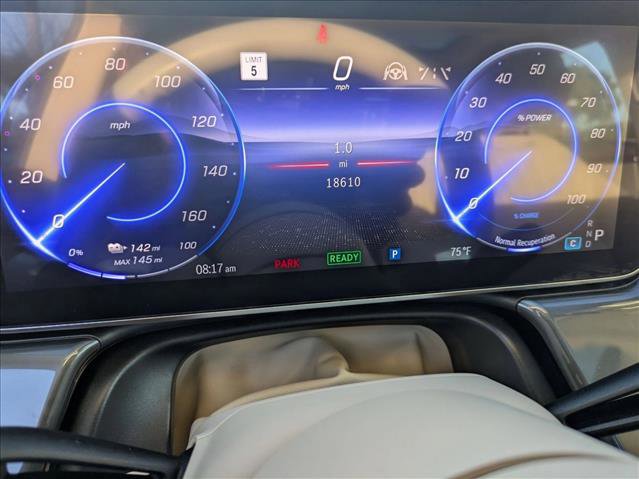 Used 2022 Mercedes-Benz EQS 450+ Sedan image 11