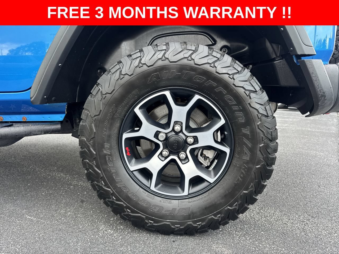 Used 2022 Jeep Wrangler Unlimited Rubicon w/ Cold Weather Group AWD/4WD image 36