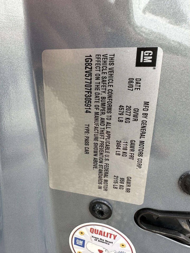 Used 2007 Saturn Aura XR w/ Premium Trim Pkg FWD image 35