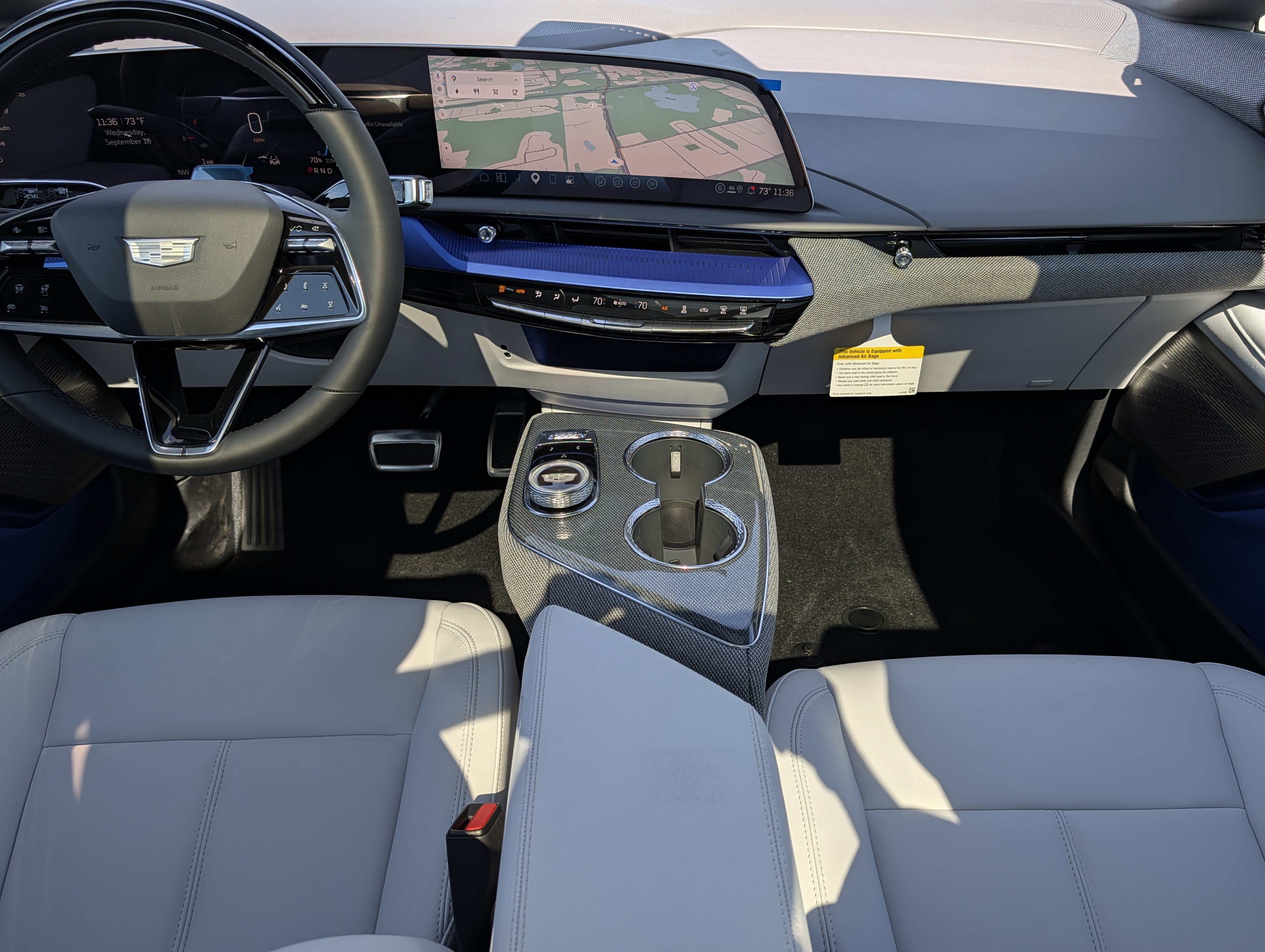 New 2027 Cadillac Optiq Luxury w/ LPO, Floor Liner Package AWD/4WD image 11