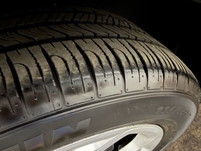 Used 2019 Ford Escape S image 10