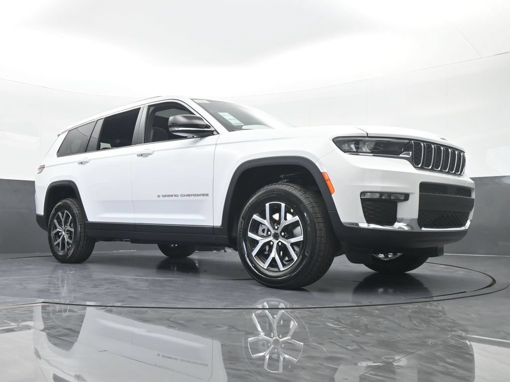 Used 2025 Jeep Grand Cherokee L Limited RWD image 59