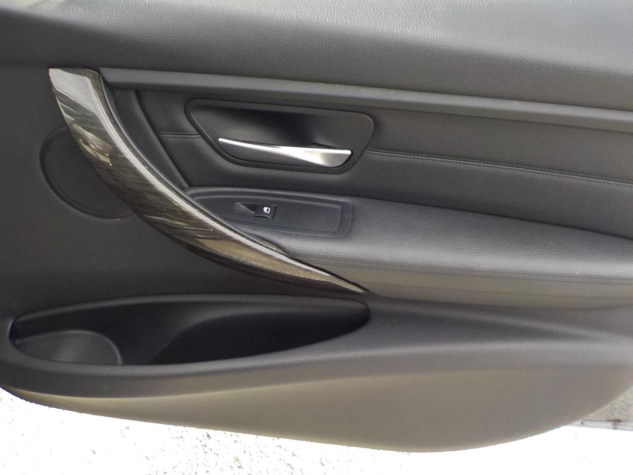 Used 2015 BMW 328i Sedan image 27