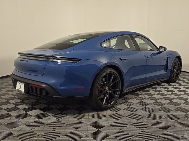 Used 2025 Porsche Taycan GTS image 7