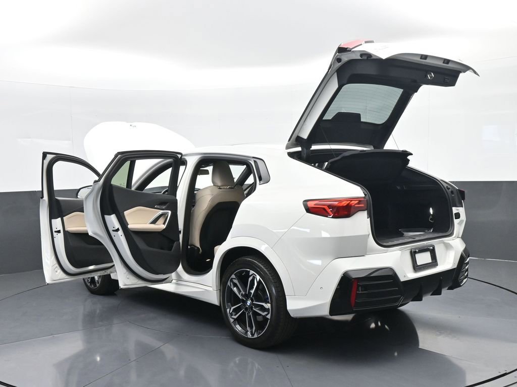 Used 2025 BMW X2 xDrive28i image 70