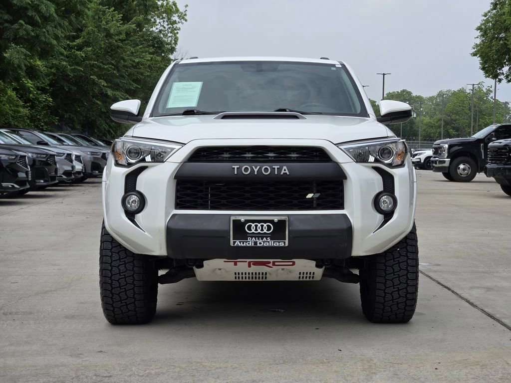 Used 2018 Toyota 4Runner TRD Off-Road AWD/4WD image 4