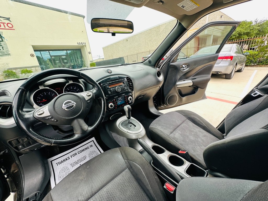Used 2013 Nissan Juke SV FWD image 15
