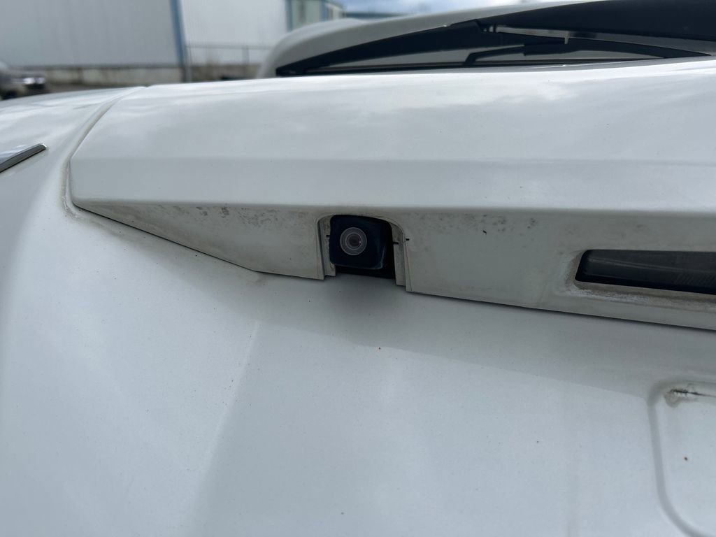 Used 2015 Toyota Prius V Two image 18