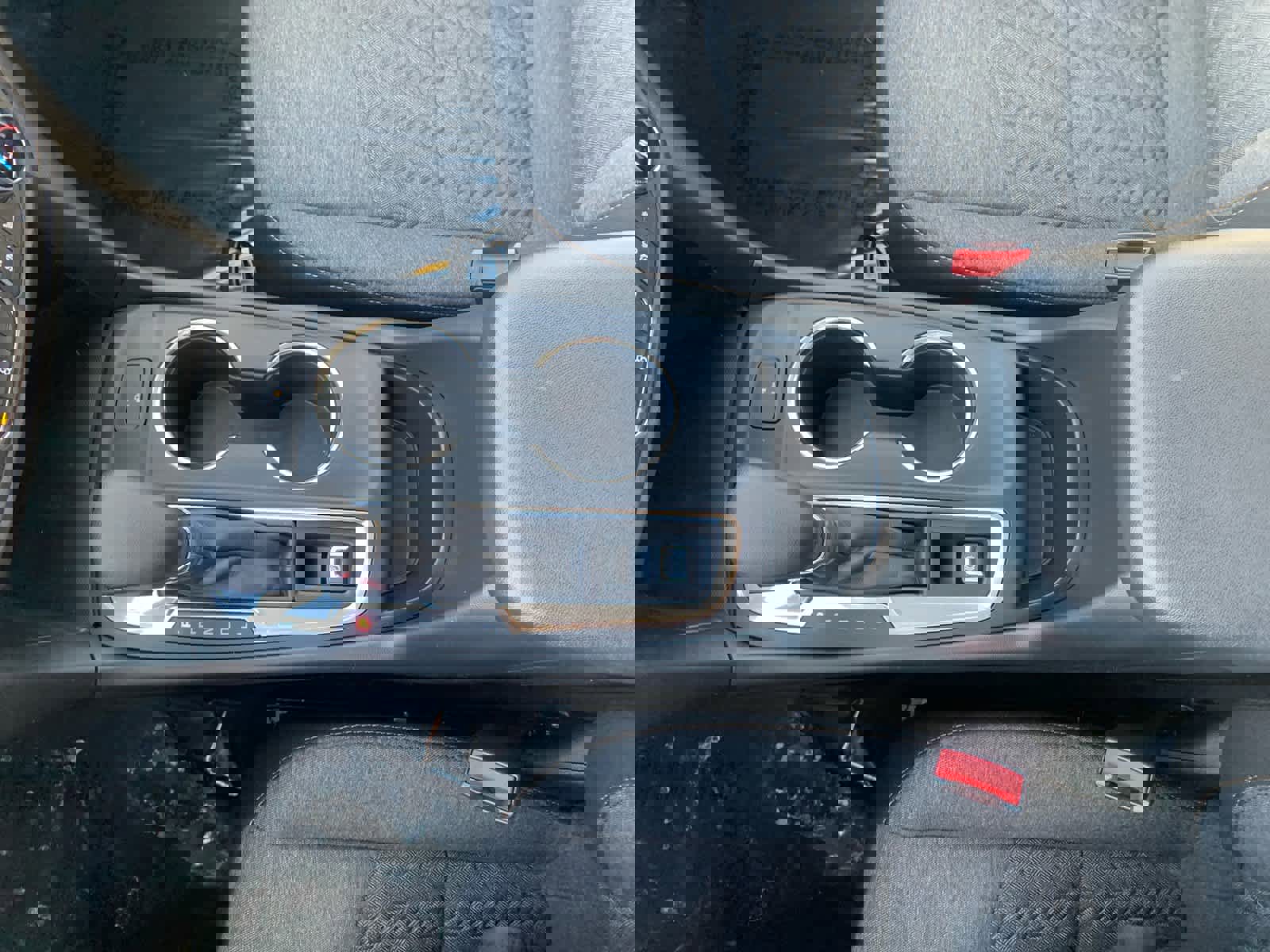 Used 2022 Chevrolet Equinox LT image 24