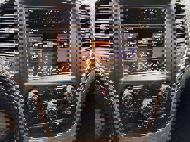 Used 2015 Jeep Grand Cherokee Limited image 11