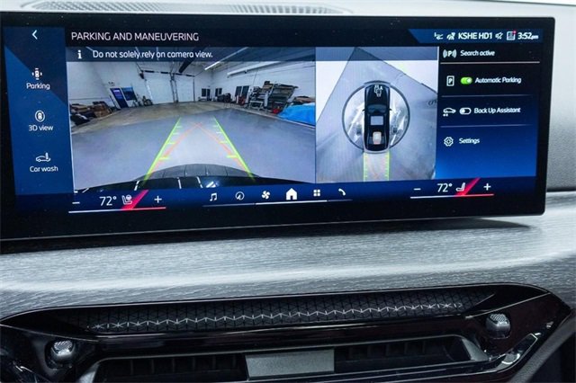 New 2026 BMW 330i xDrive Sedan w/ Premium Package image 20