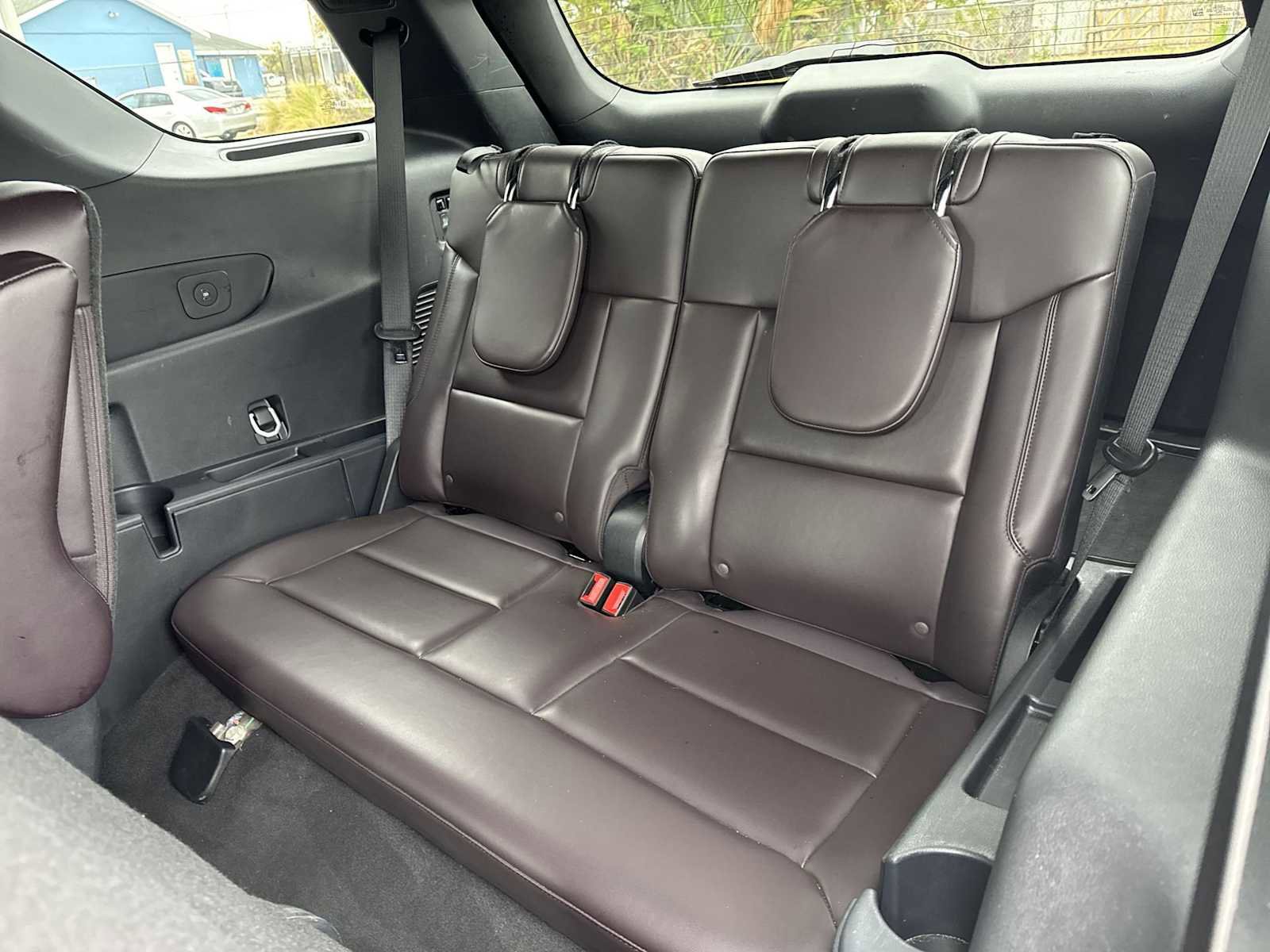 Used 2025 Ford Explorer Platinum RWD image 20