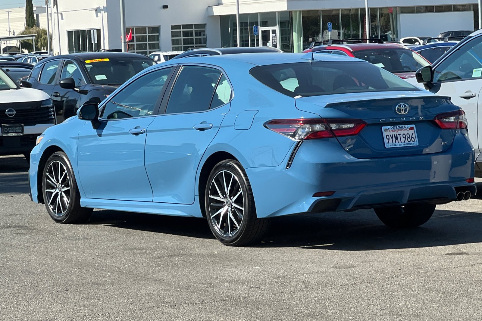 Used 2024 Toyota Camry SE FWD image 6