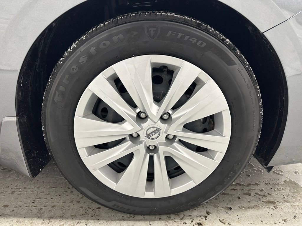 Used 2025 Nissan Sentra S image 54