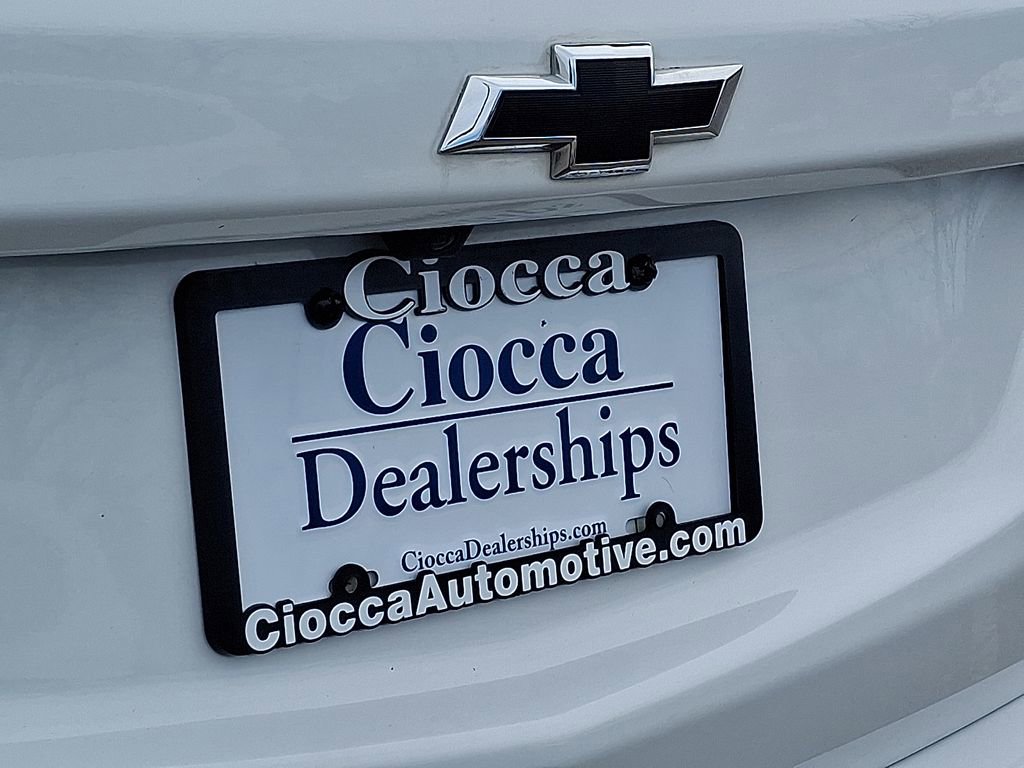 Used 2022 Chevrolet Equinox RS image 34