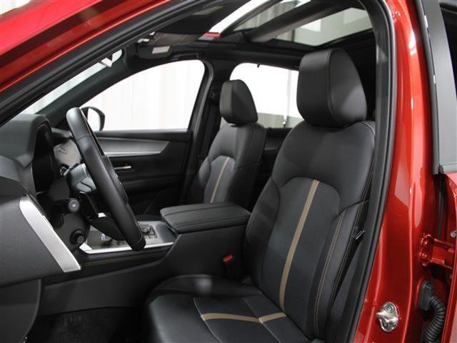 Certified 2025 MAZDA CX-70 3.3 Turbo S w/ Premium Package image 5