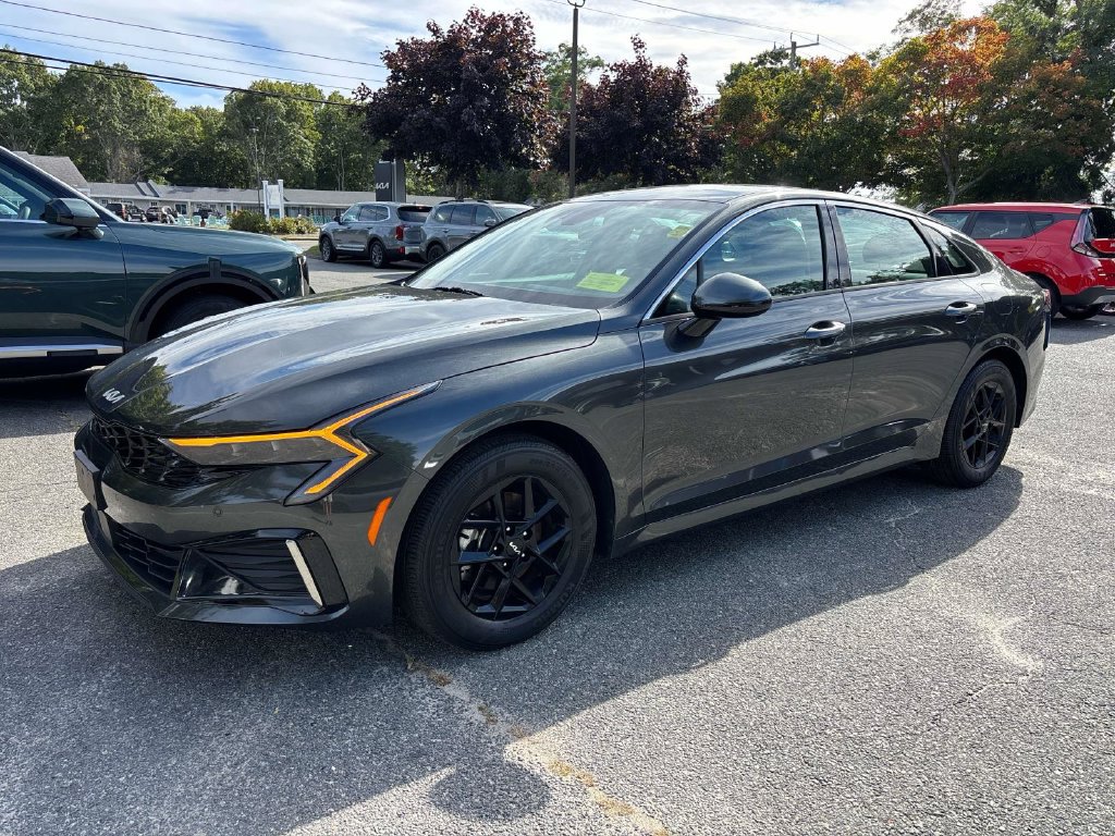 Certified 2025 Kia K5 LXS FWD image 6
