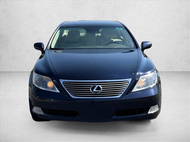 Used 2008 Lexus LS 460 RWD image 2
