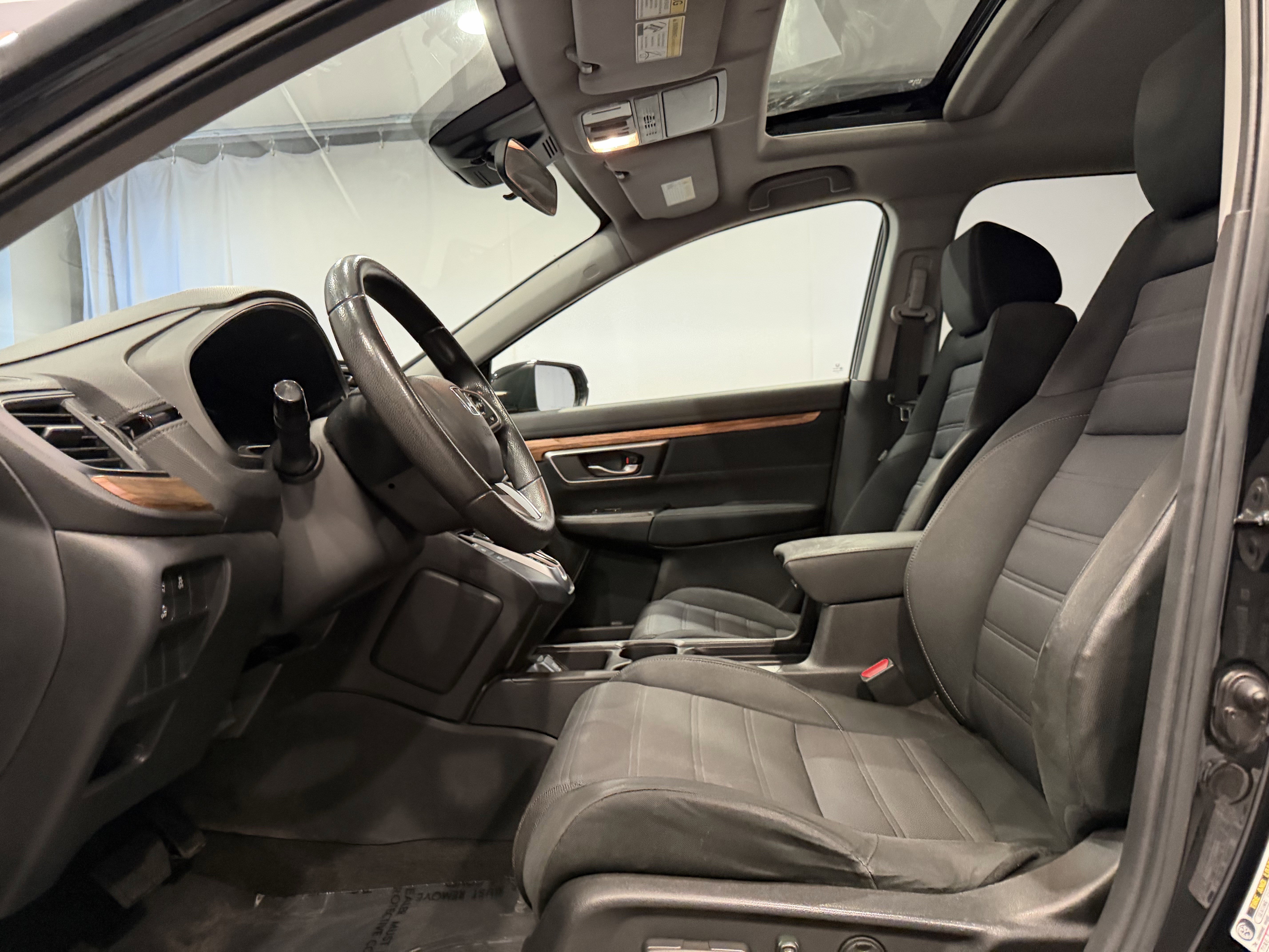 Used 2019 Honda CR-V EX image 11