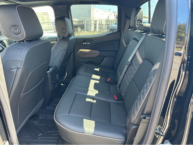 New 2026 GMC Canyon Denali AWD/4WD image 16