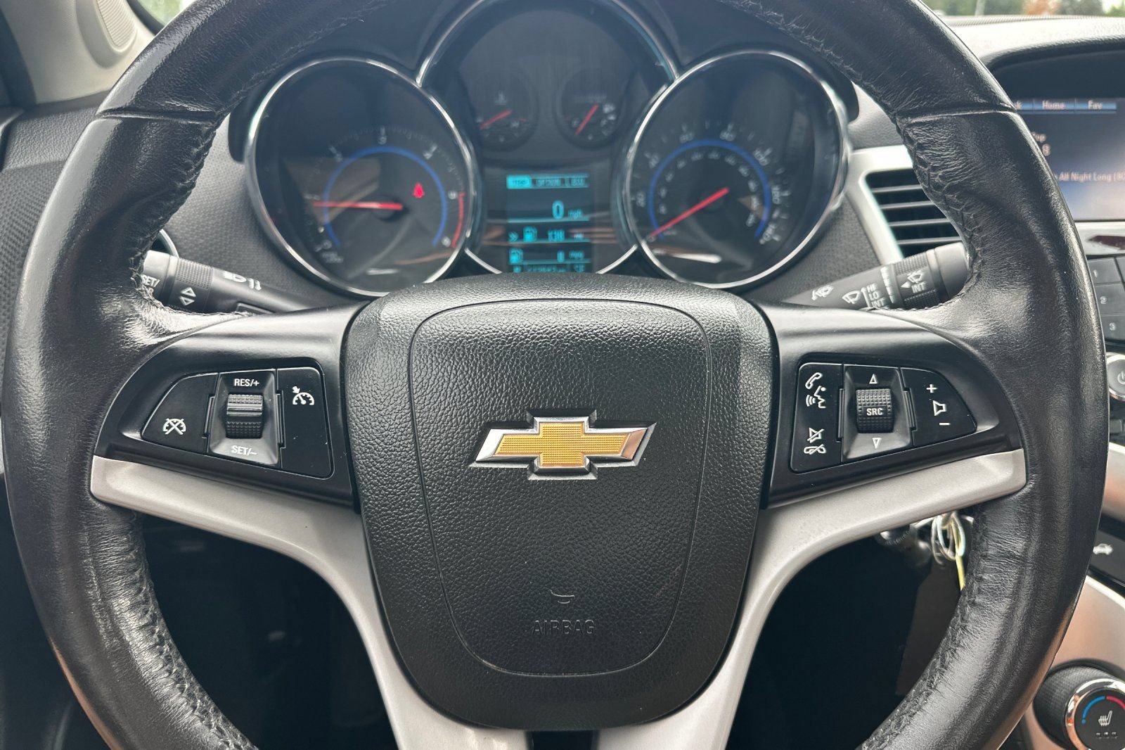 Used 2015 Chevrolet Cruze Diesel FWD image 20