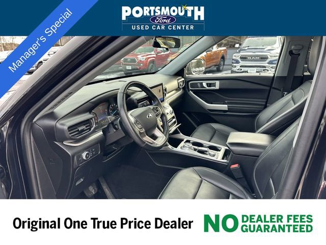 Certified 2021 Ford Explorer XLT w/ Equipment Group 202A image 3