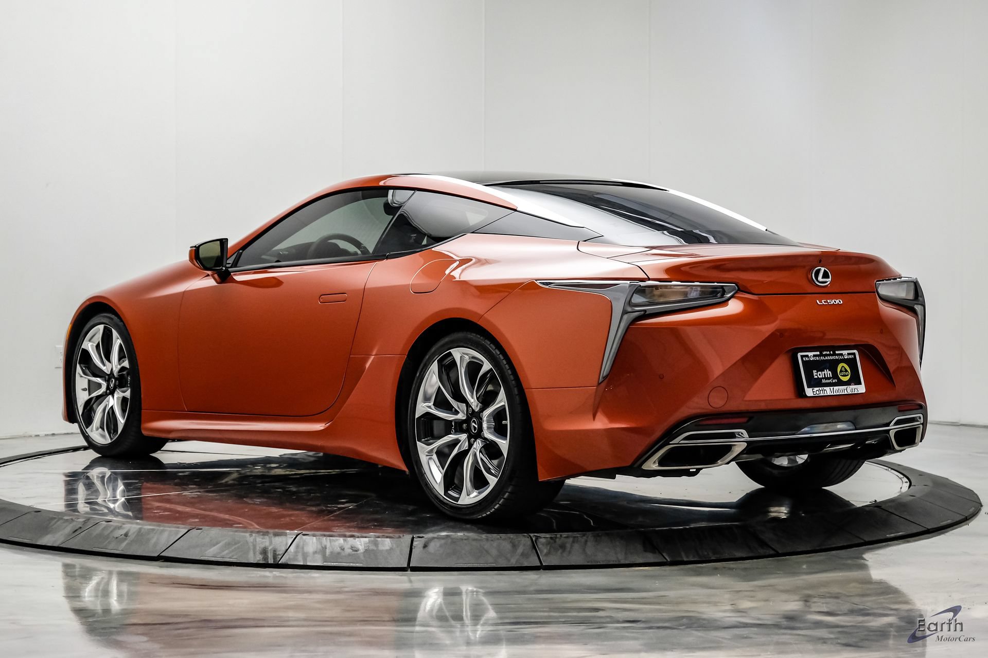 Used 2021 Lexus LC 500 Coupe w/ Performance Package RWD image 10