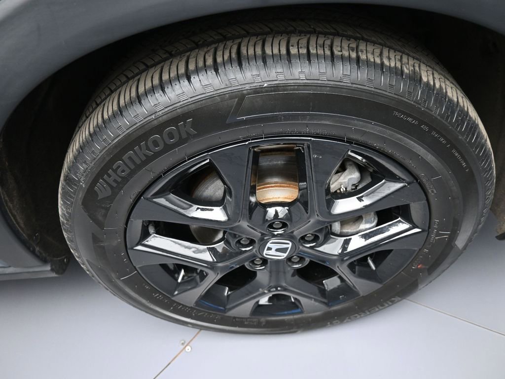 Certified 2024 Honda HR-V Sport image 13