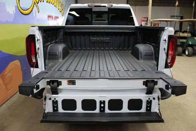 New 2026 GMC Sierra 1500 SLT w/ SLT Premium Plus Package image 5