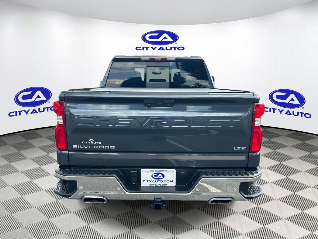 Used 2021 Chevrolet Silverado 1500 LTZ w/ Technology Package AWD/4WD image 4