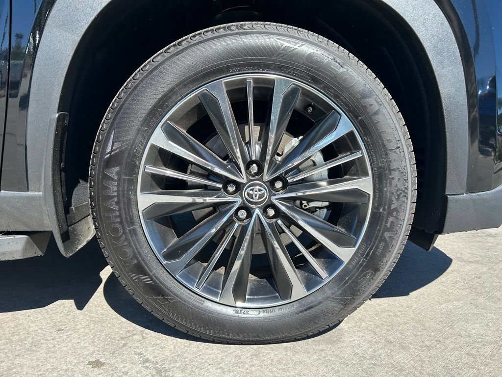 Used 2026 Toyota Grand Highlander AWD Hybrid image 41