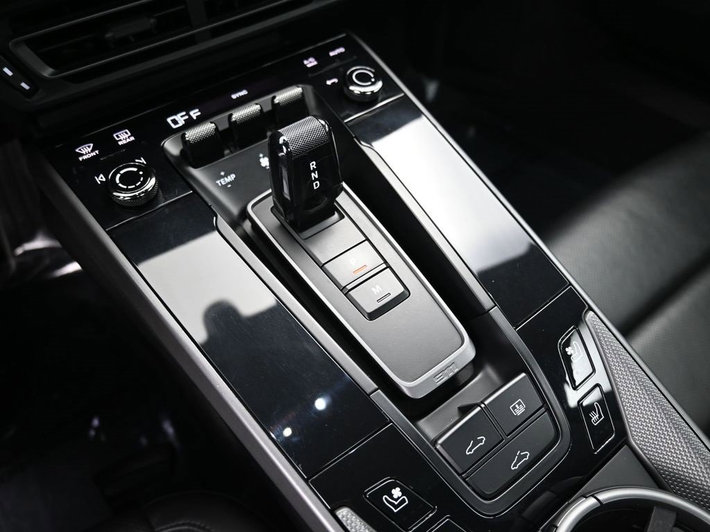 Used 2020 Porsche 911 Carrera S image 24