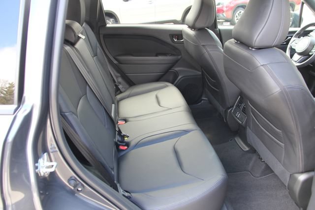Used 2025 Subaru Forester Limited AWD/4WD image 37